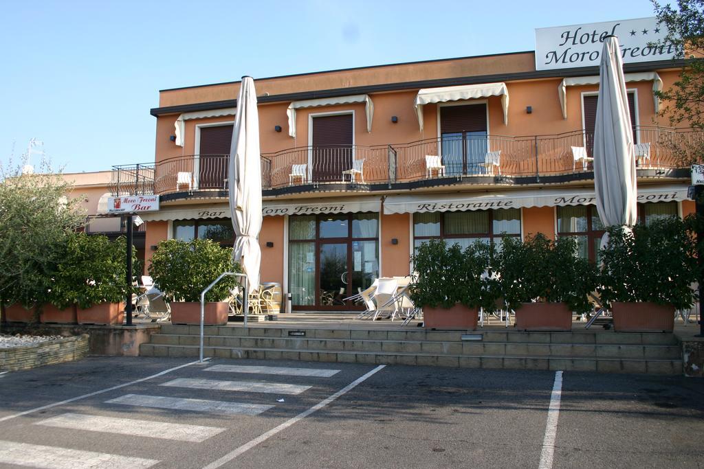 Hotel Moro Freoni Сан-Пьетро-ин-Карьяно Экстерьер фото